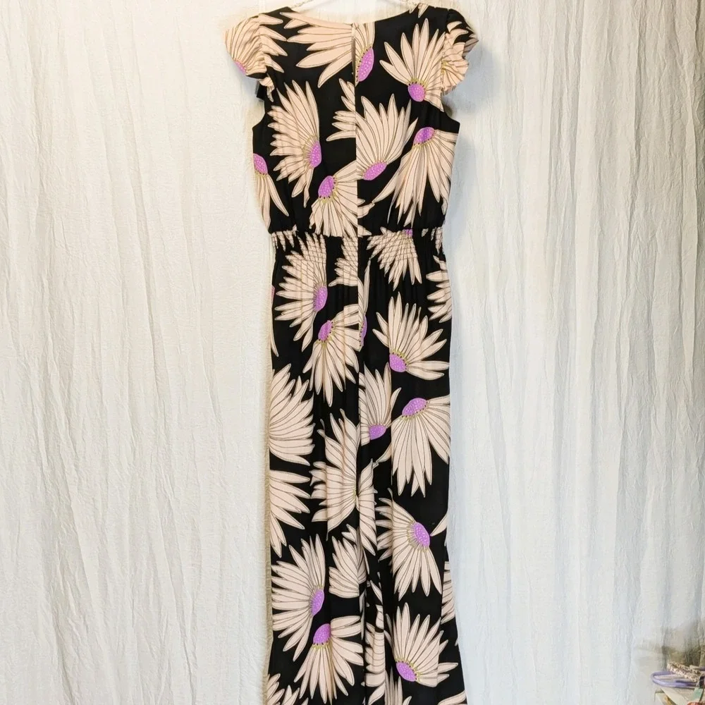 Kate Spade New York Falling Flower Jumpsuit Black Flowy Smocked Size 8 Flutter - Picture 2 of 10
